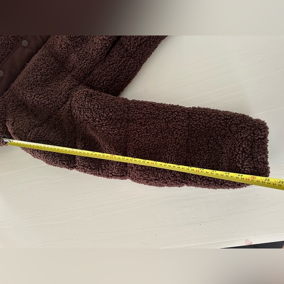 Gentle Fawn Size Medium fleece jacket - Picture 6 of 6